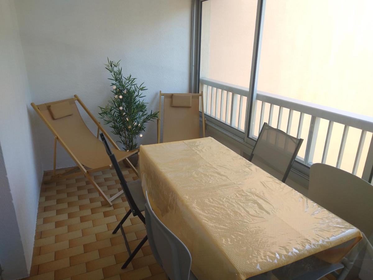 Apartamento Capri Saint-Elme Exterior foto
